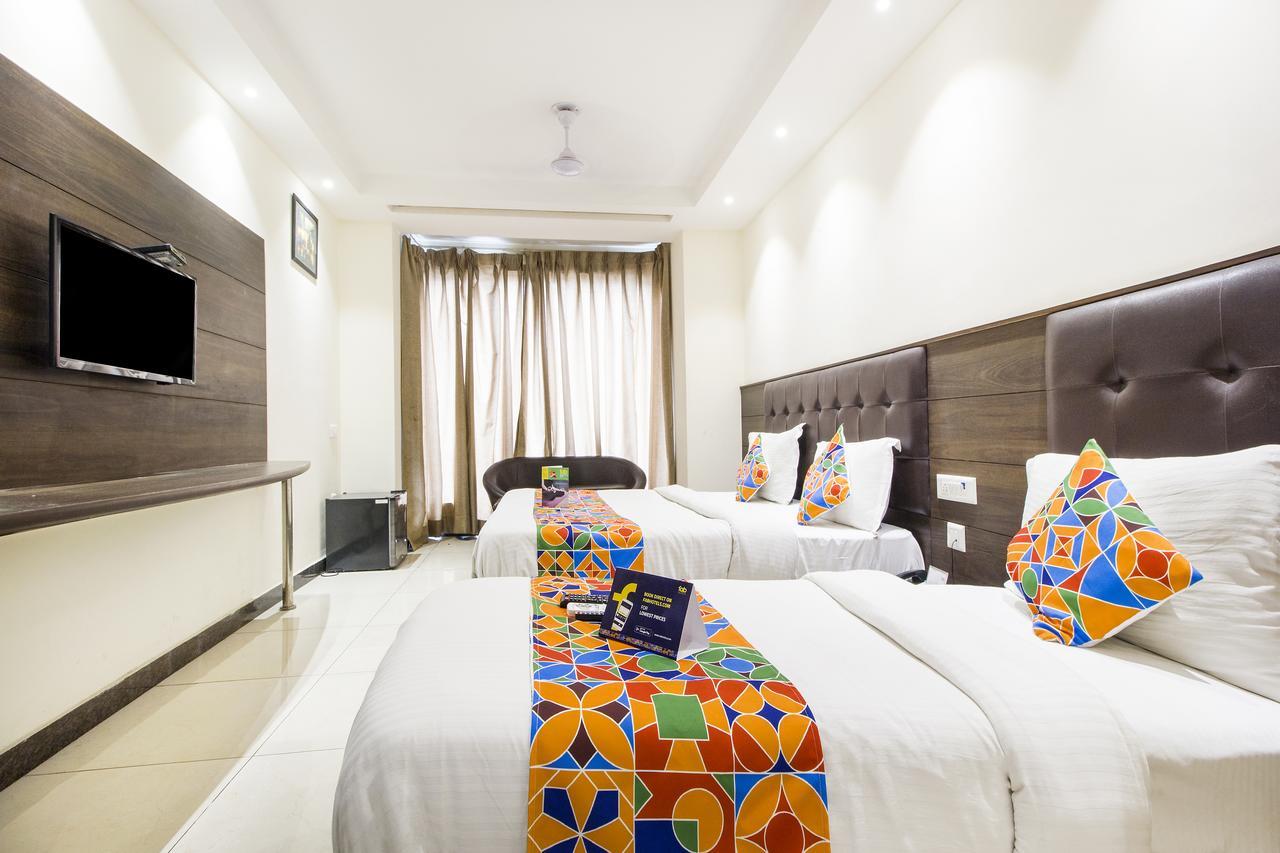 Fabexpress Le Continental Paharganj New Delhi Hotel Eksteriør billede