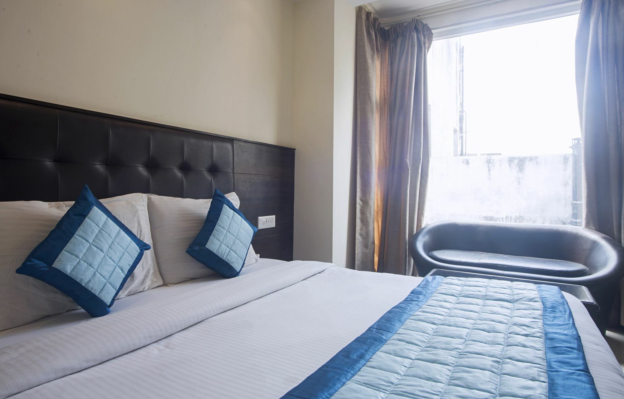 Fabexpress Le Continental Paharganj New Delhi Hotel Eksteriør billede